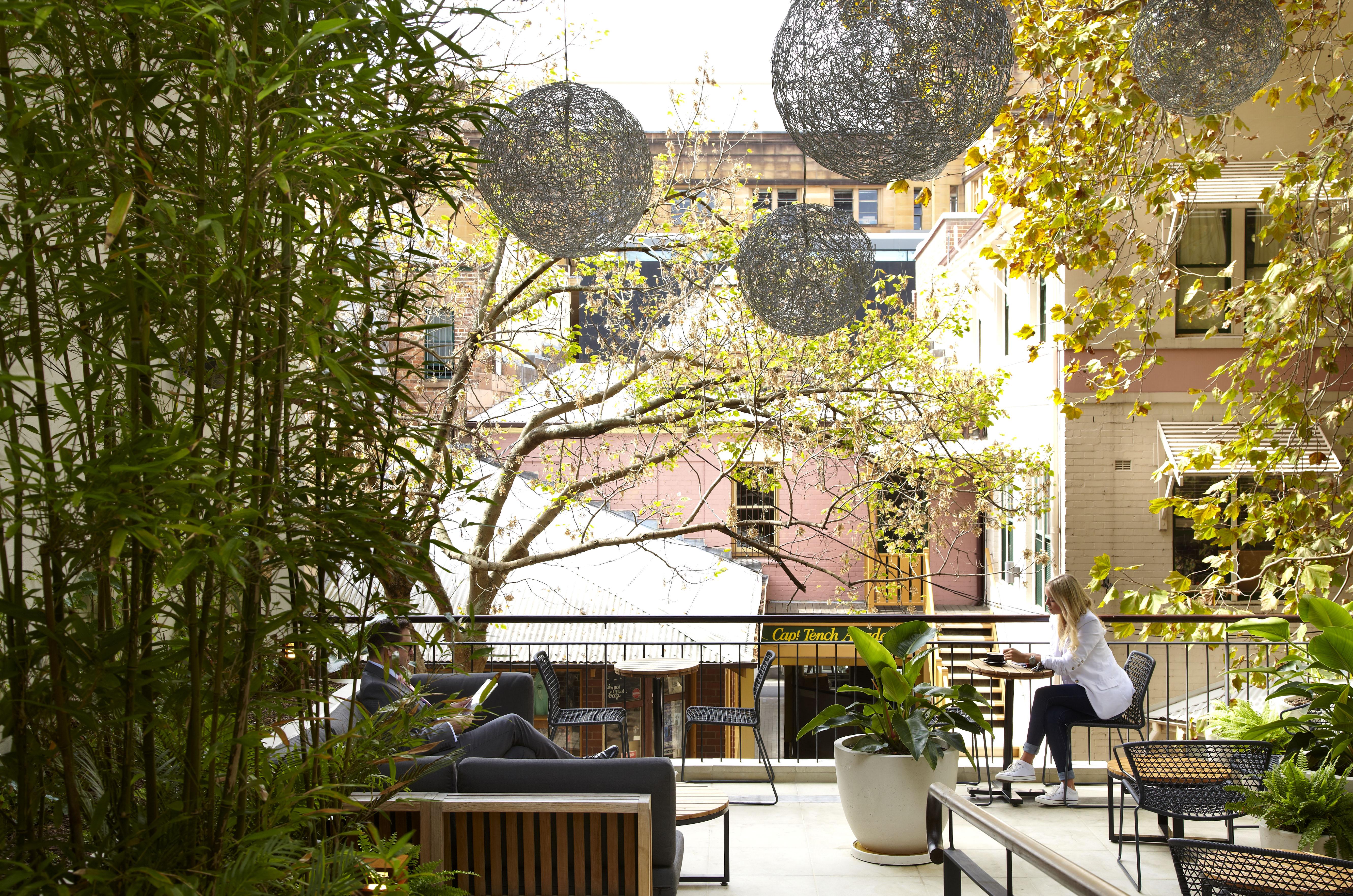 Harbour Rocks By Ode Hotels Sydney Esterno foto The courtyard at the hotel